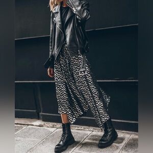 MIKUTA Chill Skirt, metallic